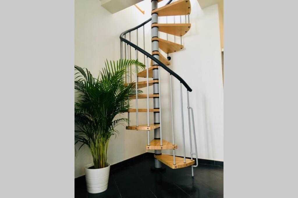 En Plein Coeur De Bruxelles. Superbe Duplex.A Voir! Екстериор снимка